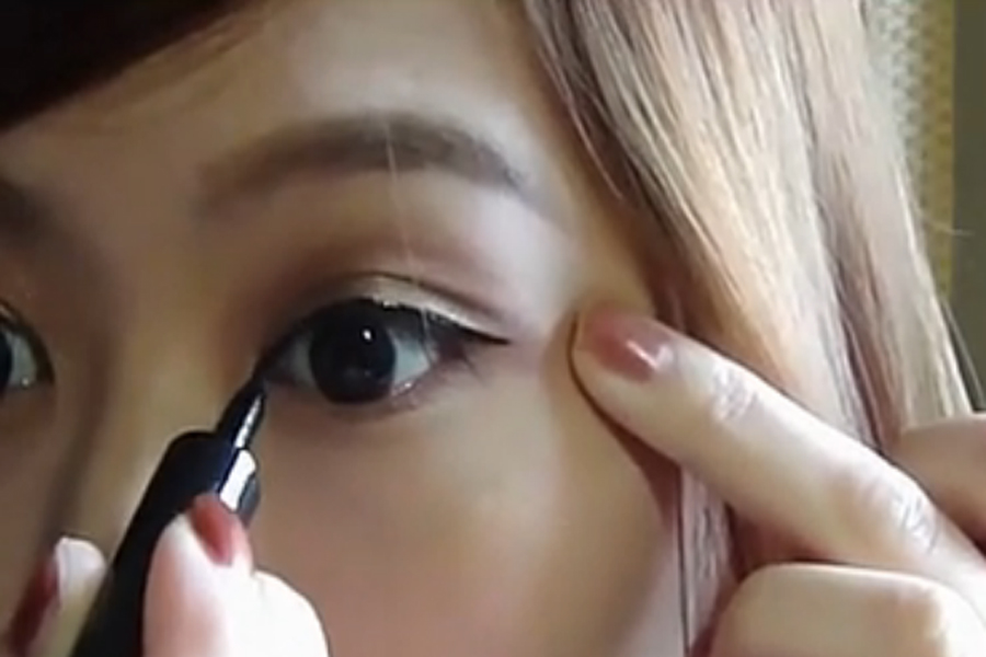 Chen Peipei teaches you to draw handsome natural makeup